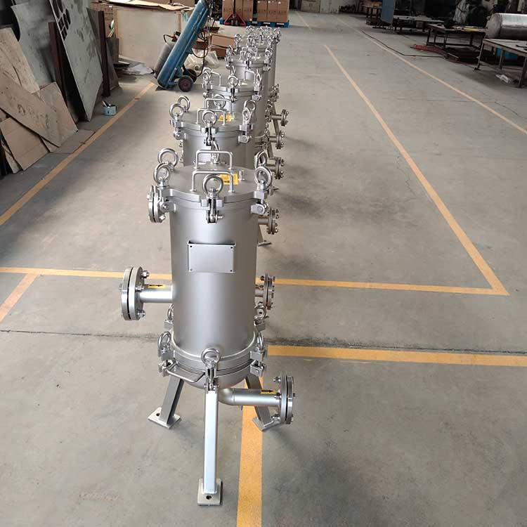 華豫供應(yīng)精密過濾器 內(nèi)置7根鈦棒燒結(jié)濾芯